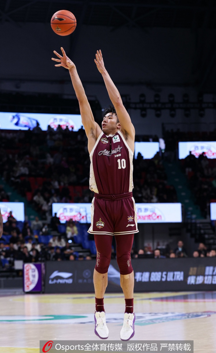 北控隊史首人！鄒雨宸13中11砍全隊最高23分 當(dāng)選全明星MVP